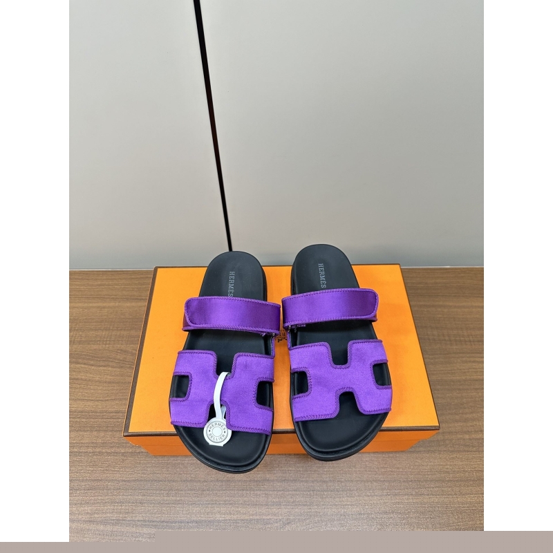 H**mes slippers